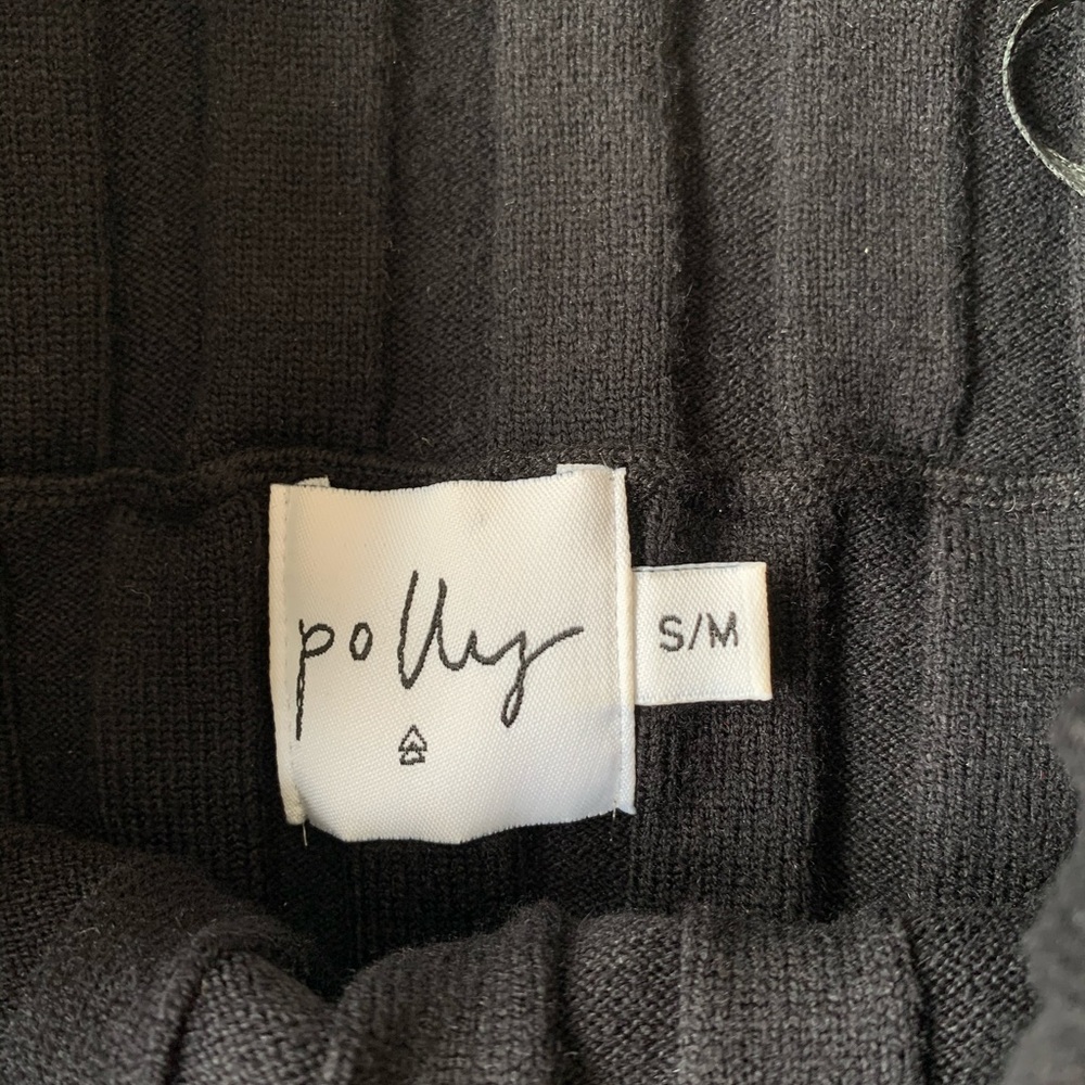 Princess Polly off shoulder sweater - Picture 2 of 3